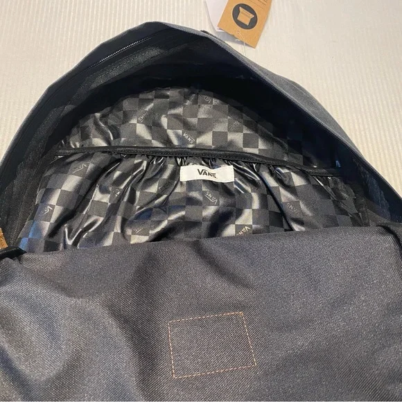 Vans Realm Plus Backpack - Picture 5 of 8